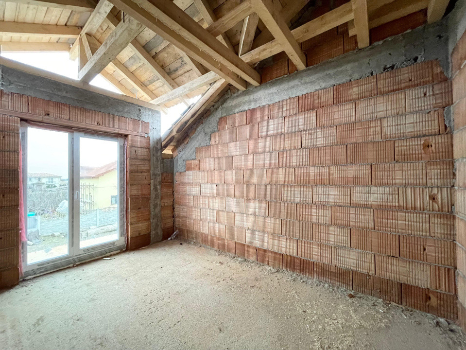 Duplex 4 camere la asfalt Urseni-Mosnita Noua