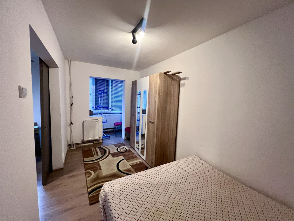 Apartament 2 camere, 40 mp utili, etaj 1 - Piata Doina