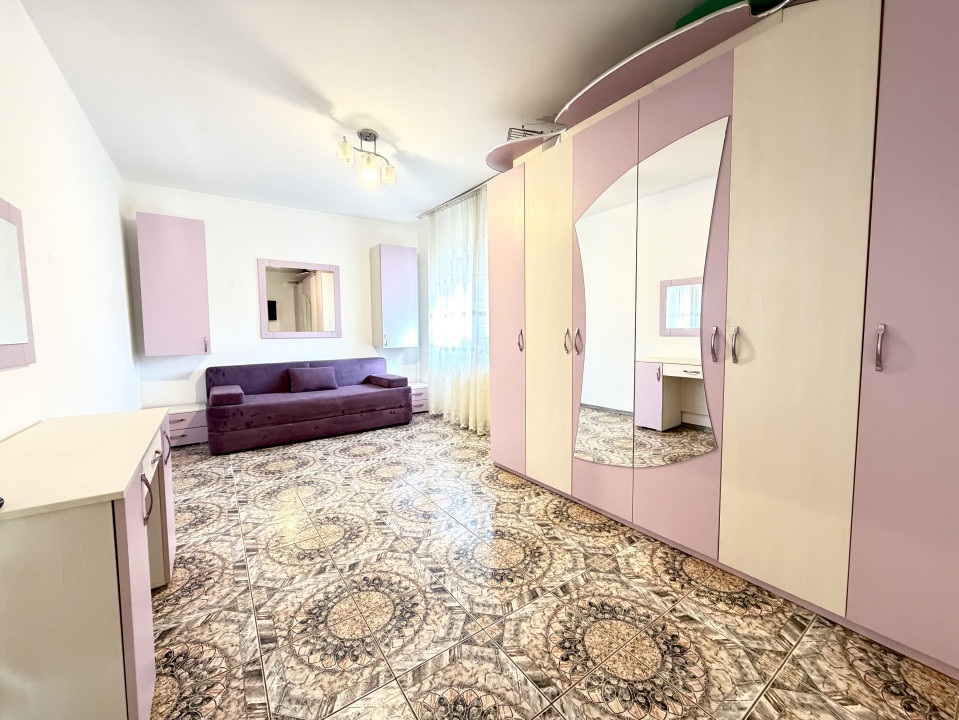 Apartament 2 camere, 47 mp utili, decomandat - zona Aradului