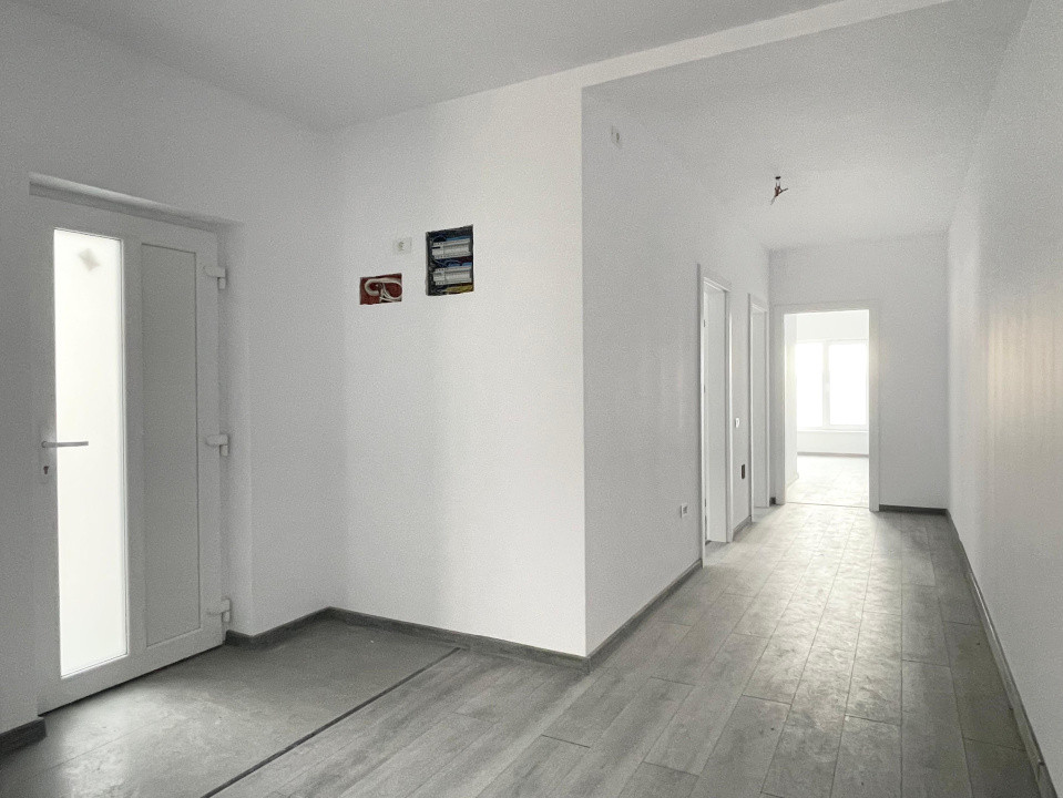 Duplex 4 camere + 3 bai Urseni-Mosnita Noua