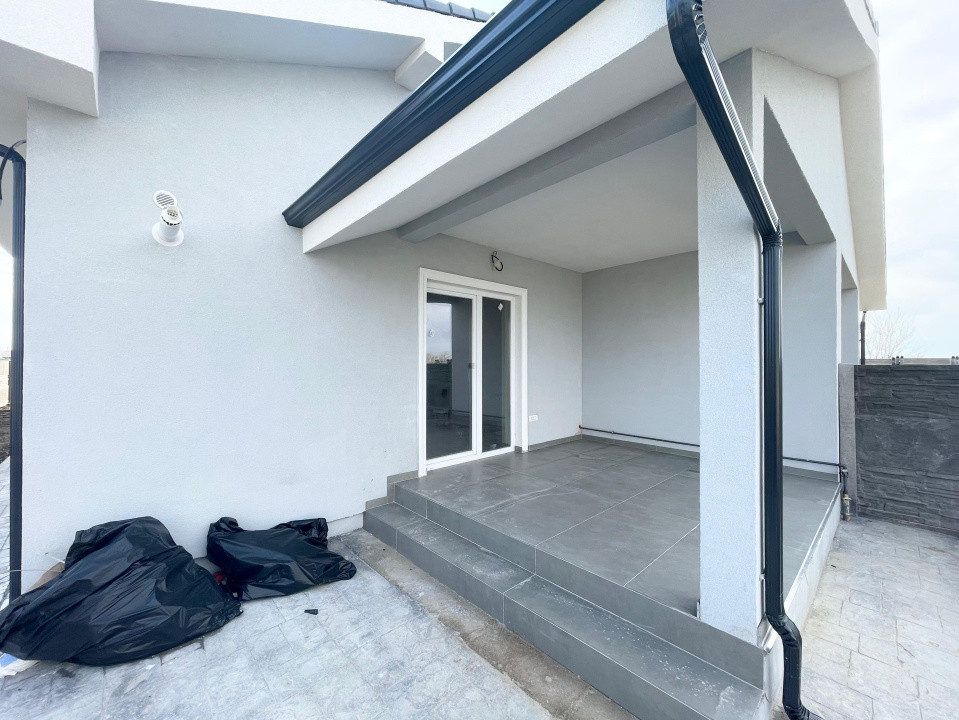 Duplex 4 camere + 3 bai Urseni-Mosnita Noua