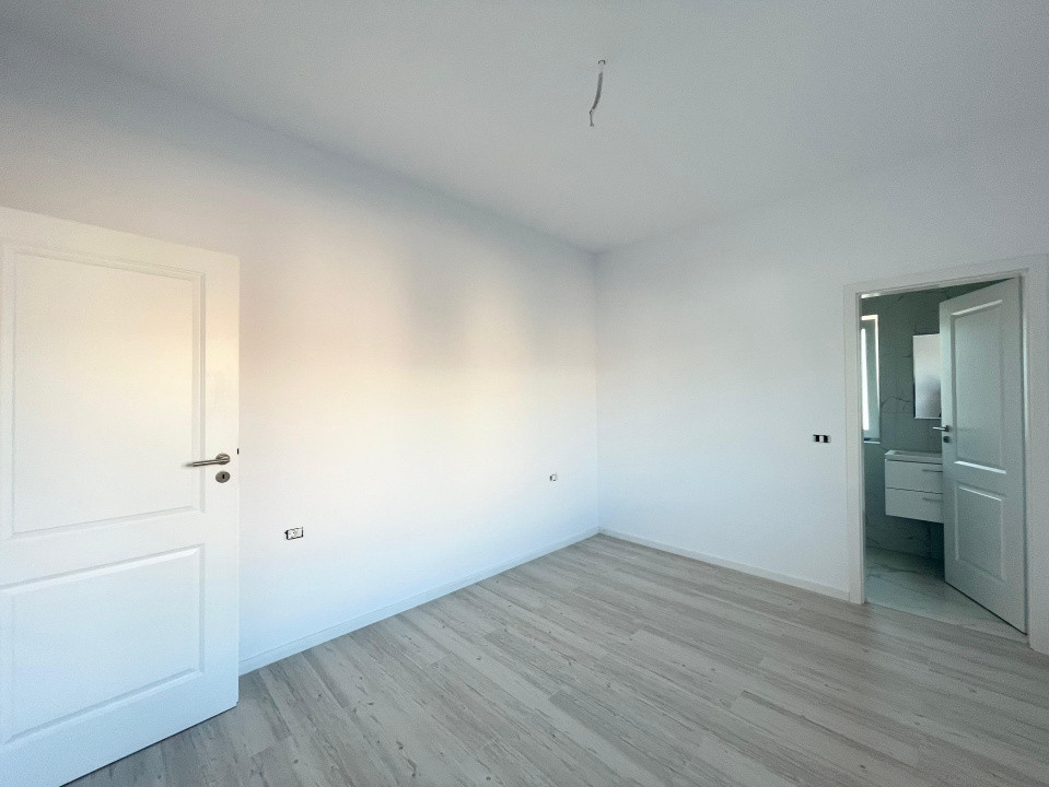 Duplex 3 dormitoare SUPERPOZITIE Mosnita Noua