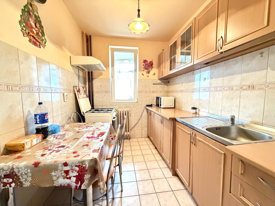 Apartament 2 camere, etaj 1, 50 mp utili- zona Cetatii 