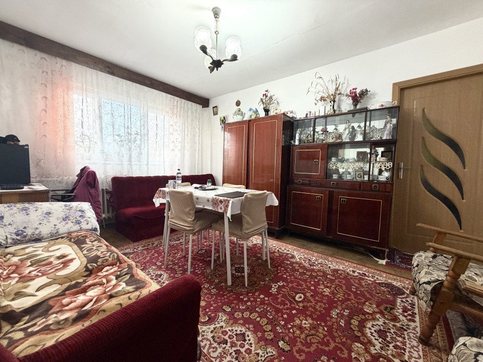 Apartament 2 camere, zona Complexul Studentesc, ideal investitie 