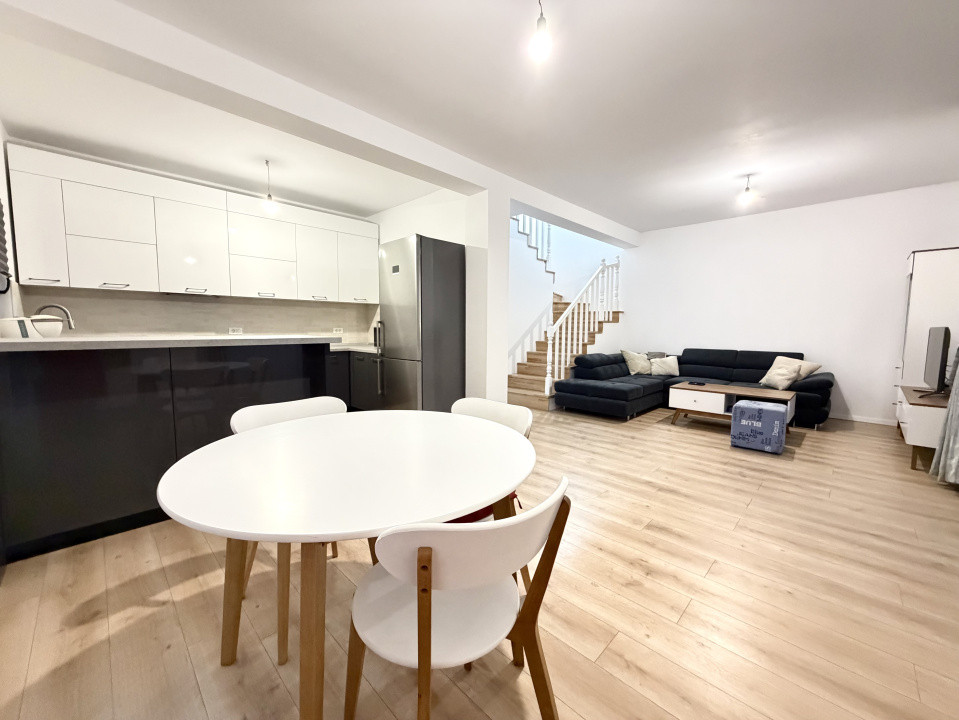 Duplex modern, 5 camere, 111 mp, teren 330 mp - Dumbravita