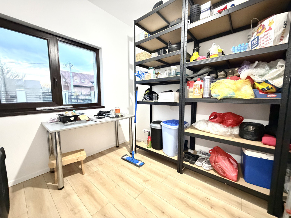 Duplex modern, 5 camere, 111 mp, teren 330 mp - Dumbravita