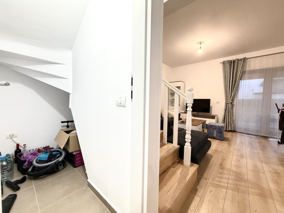 Duplex modern, 5 camere, 111 mp, teren 330 mp - Dumbravita