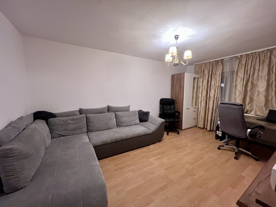  Apartament modern 3 camere, decomandat, 70mp - zona Lipovei