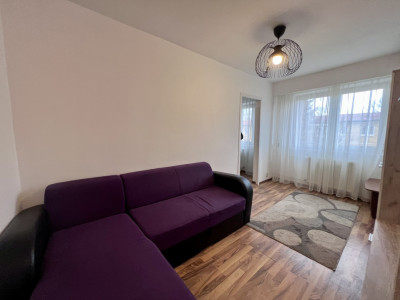  Apartament 2 camere, 35 mp utili, semidecomandat - Sagului