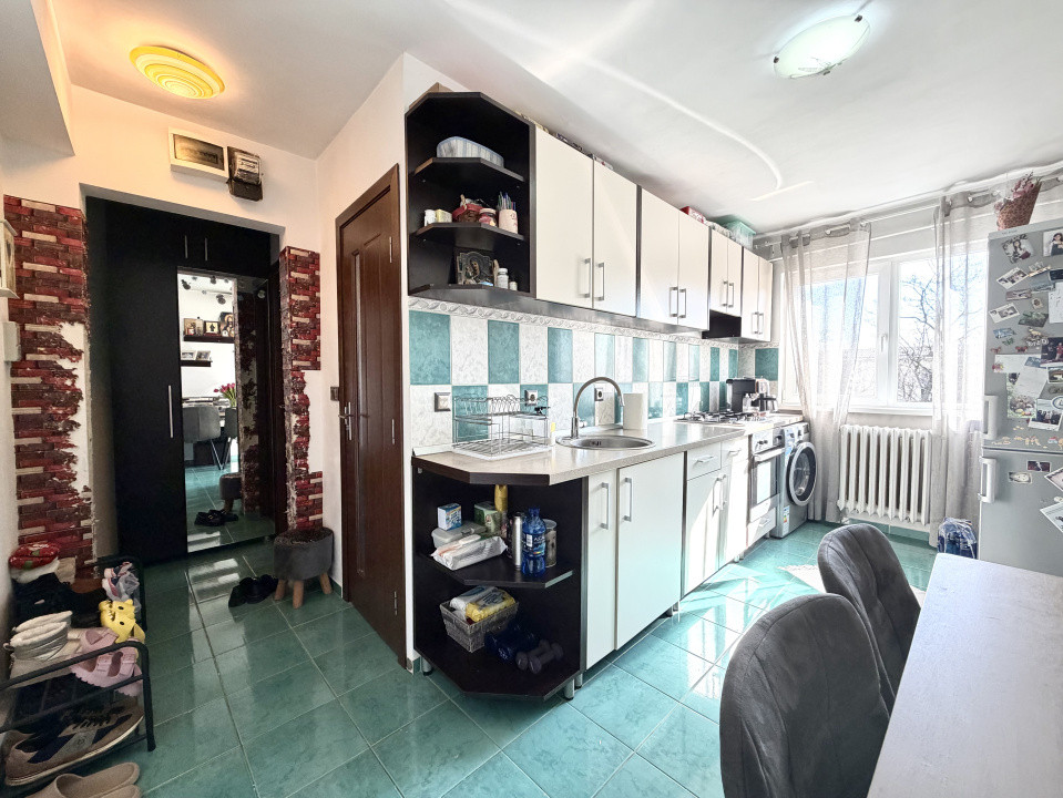 Apartament mobilat, 2 camere, 40 mp utili - zona Sagului