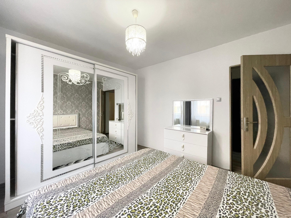 Apartament 3 camere mobilat Girocului