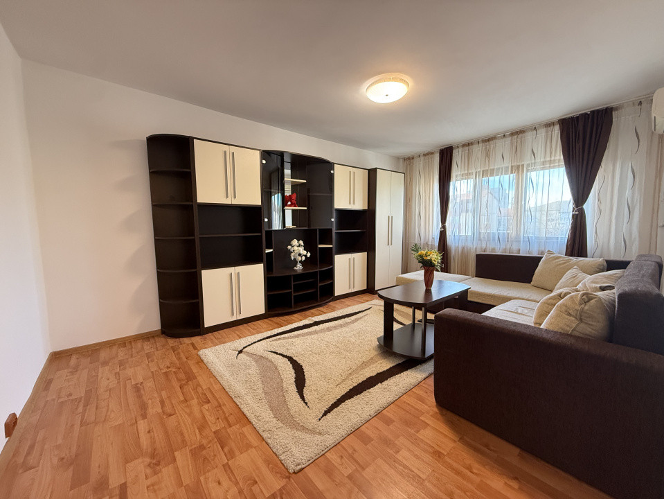 Apartament spatios, 3 camere, mobilat si utilat - Torontalului