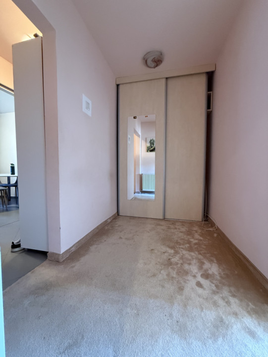 Apartament 3 camere, decomandat, etaj 4/5 - Sagului