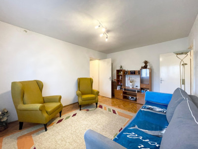 Apartament 3 camere 2 bai etaj 2 Girocului