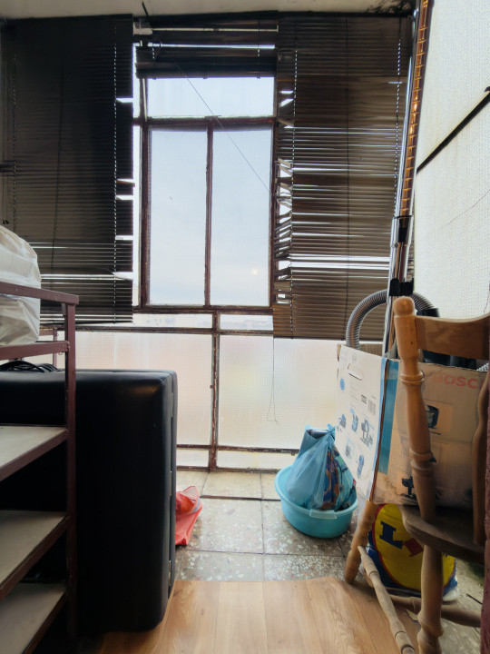 Apartament 3 camere, semidecomandat, etaj 3, zona Iosefin 