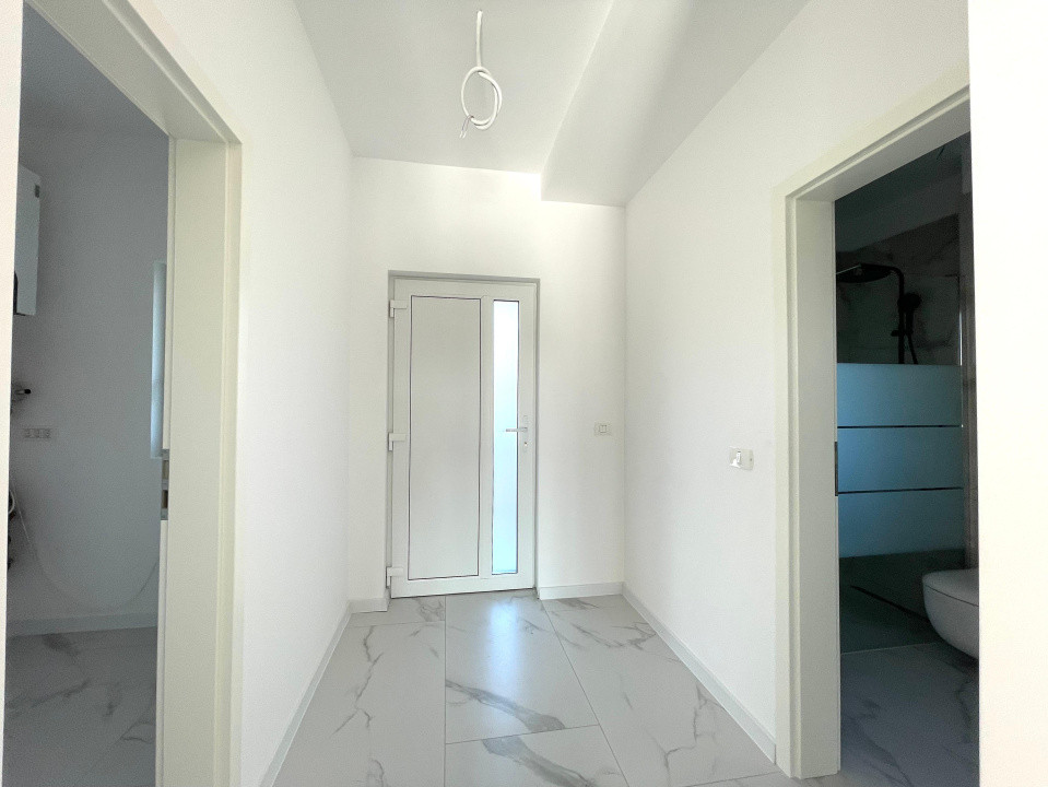 Duplex 4 camere 115mp centru Mosnita 