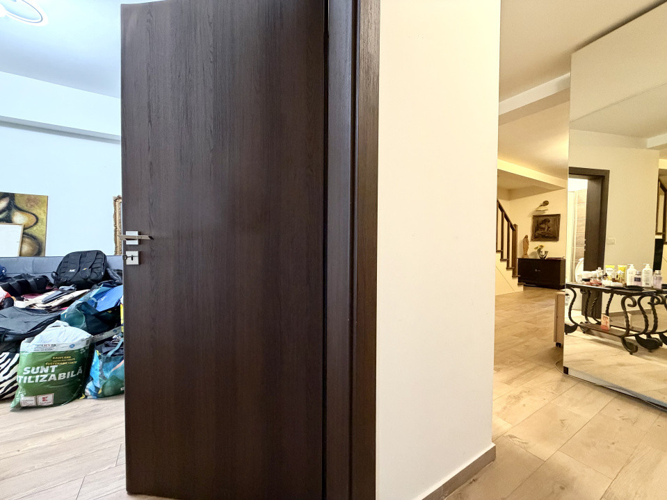 Casa insiruita, 4 camere, 100 mp utili - Dumbravita