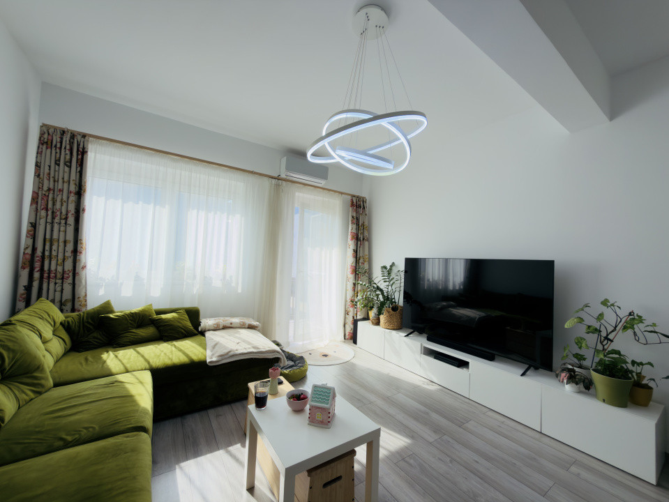 Apartament 3 camere, decomandat, etajul 1, 2 locuri de parcare in Giroc