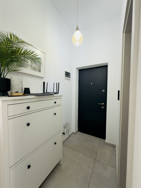 Apartament 3 camere, decomandat, etajul 1, 2 locuri de parcare in Giroc