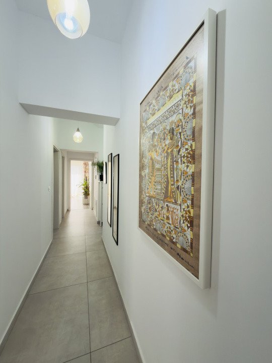 Apartament 3 camere, decomandat, etajul 1, 2 locuri de parcare in Giroc