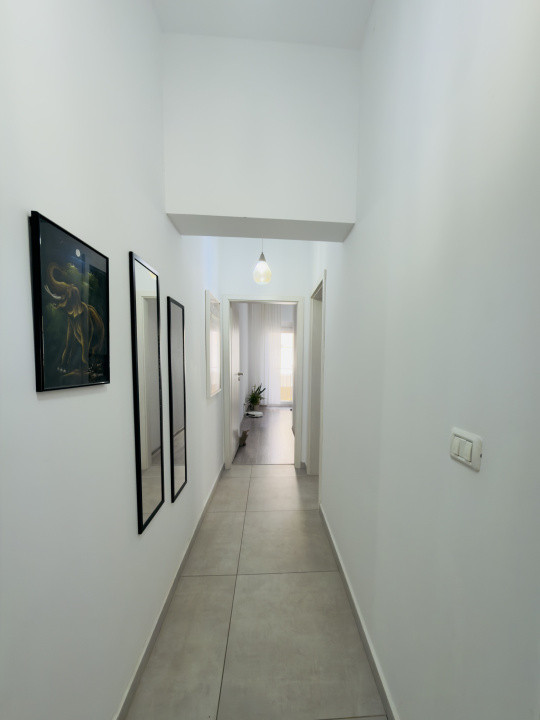 Apartament 3 camere, decomandat, etajul 1, 2 locuri de parcare in Giroc