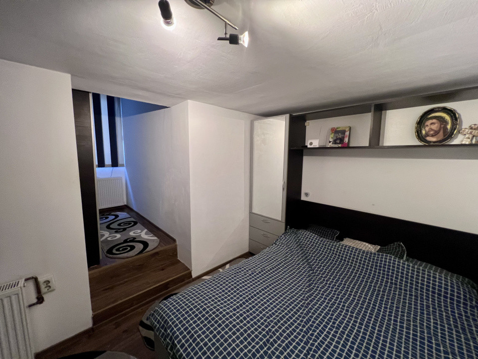 Apartament 2 camere, 57 mp utili, curte comuna - zona Dambovita