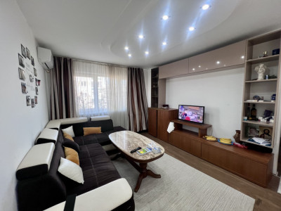  Apartament 4 camere, semidecomandat, 63mp, etaj 2/4 - Zona Dacia