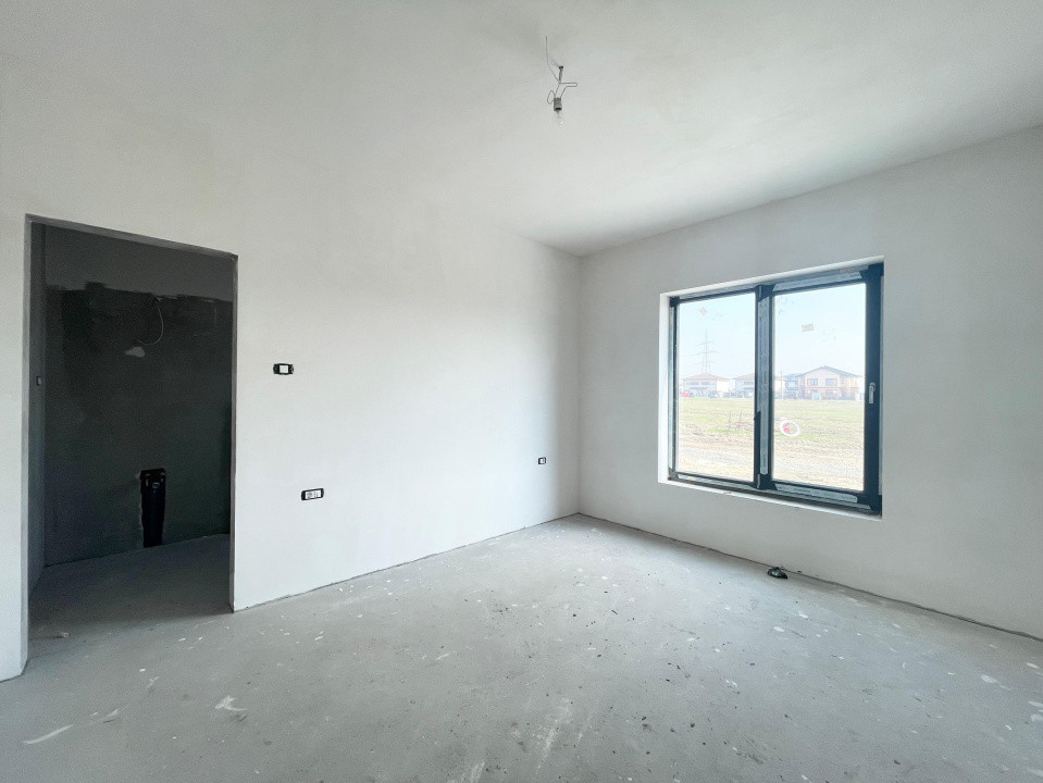 Duplex 3 camere 92mp Mosnita Noua