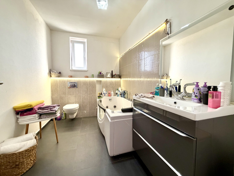 Duplex modern 4 camere, 135 mp utili - zona Aradului