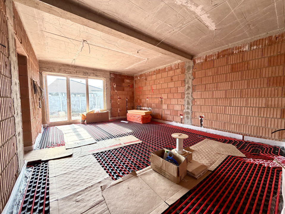 Duplex modern, perete dublu, 4 camere, 84 mp utili, proiect inedit - Sanandrei