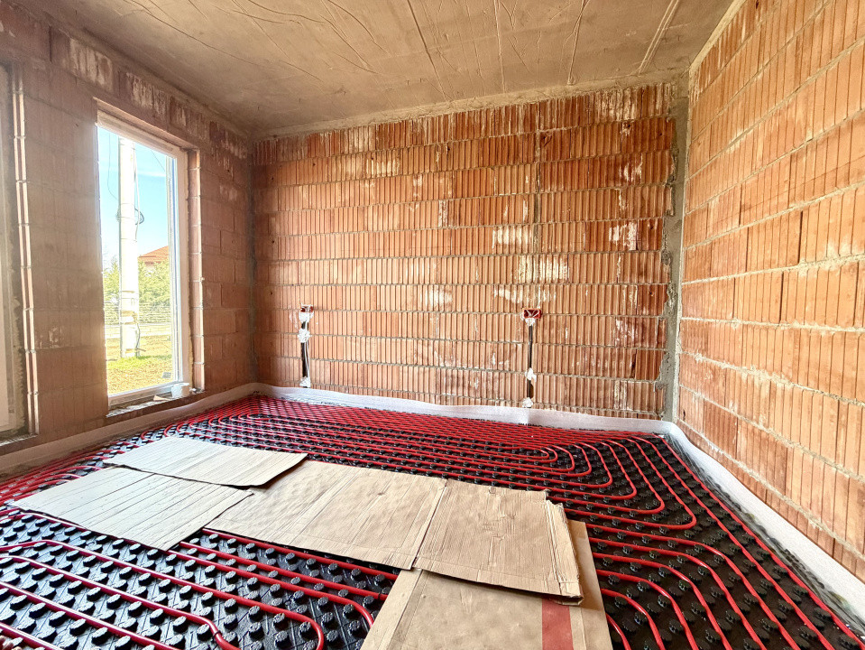 Duplex modern, perete dublu, 4 camere, 84 mp utili, proiect inedit - Sanandrei