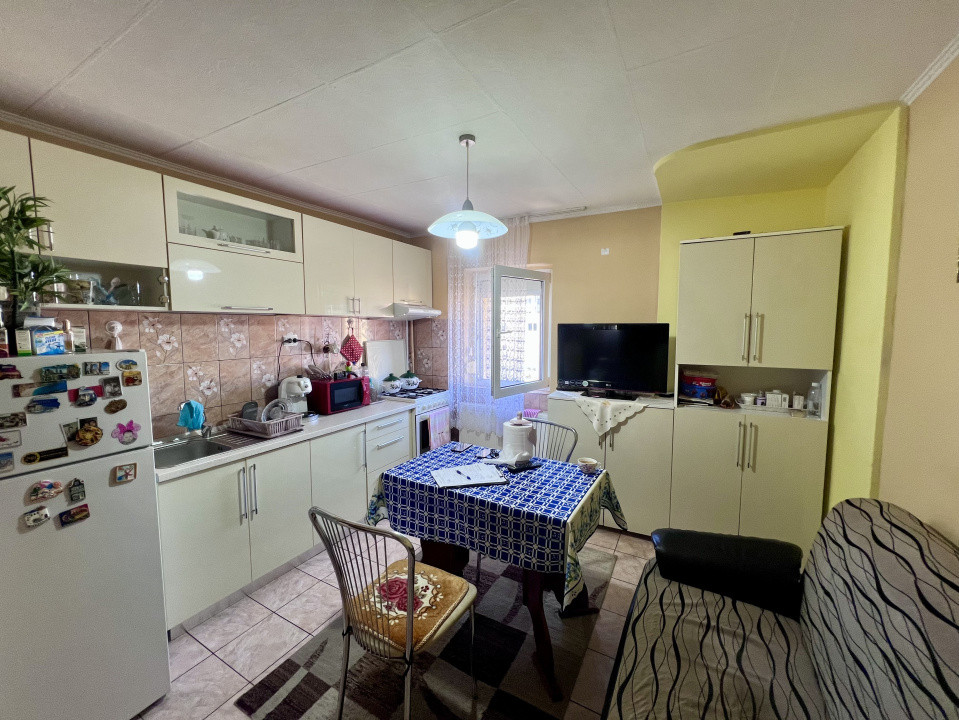  Apartament 2 camere, 52 mp utili, etaj 4/5 - zona Dorobantilor