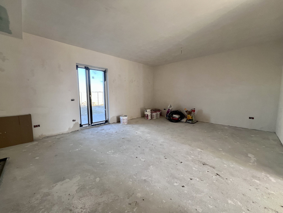  Duplex spatios, 5 camere, 102 mp utili, teren 285 mp - Ghiroda