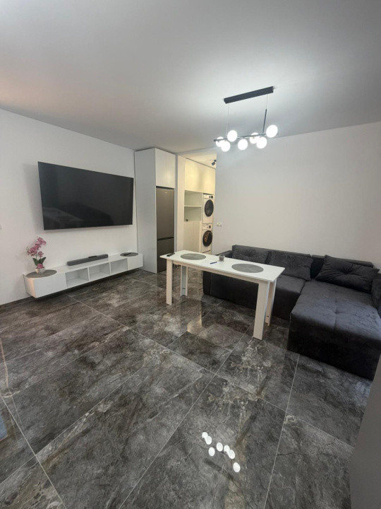 Penthouse 2 camere, 55 mp + terasa 45 mp - Giroc