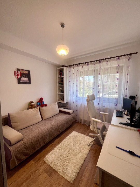  Casa insiruita - cartier rezidential, 4 camere, 100 mp utili - Dumbravita