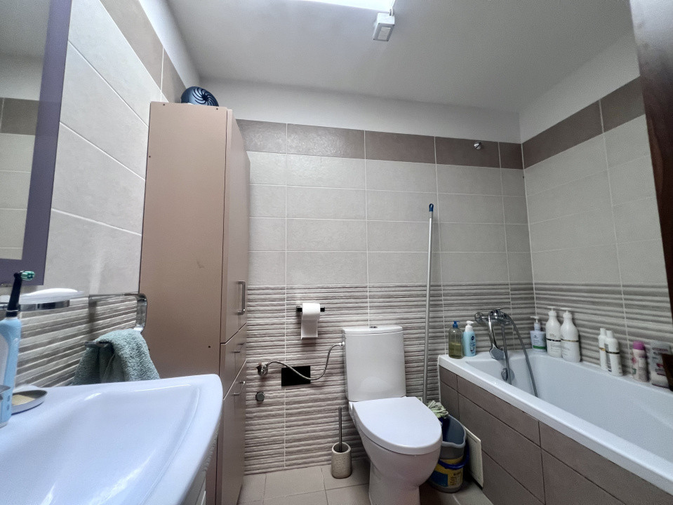  Casa insiruita - cartier rezidential, 4 camere, 100 mp utili - Dumbravita