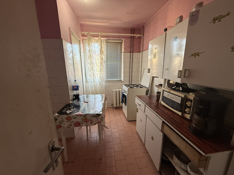 Apartament 2 camere, 50 mp utili, etaj 3 - Calea Sagului