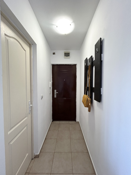Apartament 2 camere, modern, decomandat in Complexul Studențesc 