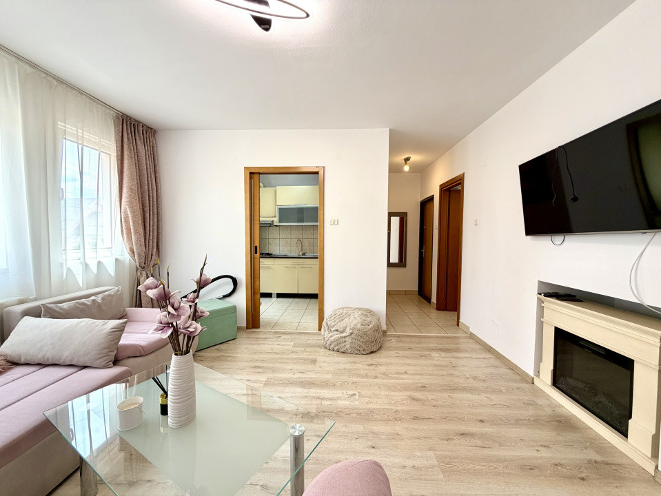 Apartament 3 camere, scara interioara, renovat- British International School