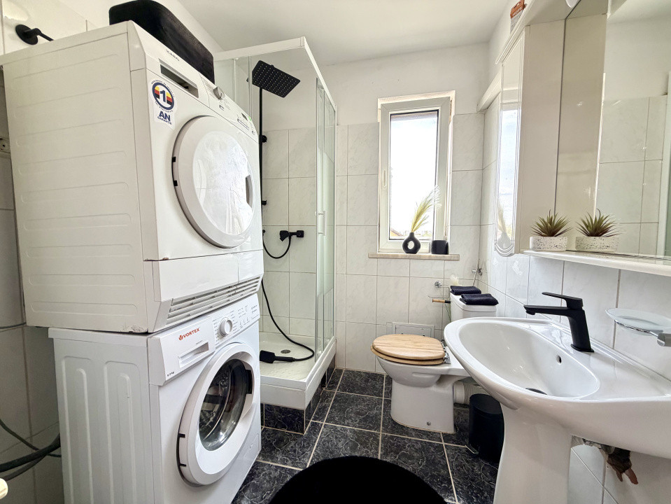 Apartament 3 camere, scara interioara, renovat- British International School