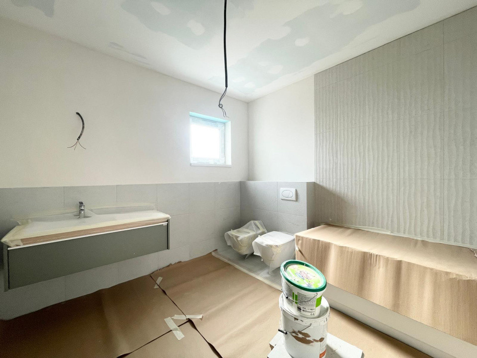 Duplex 5 camere, separat prin CT Mosnita Noua