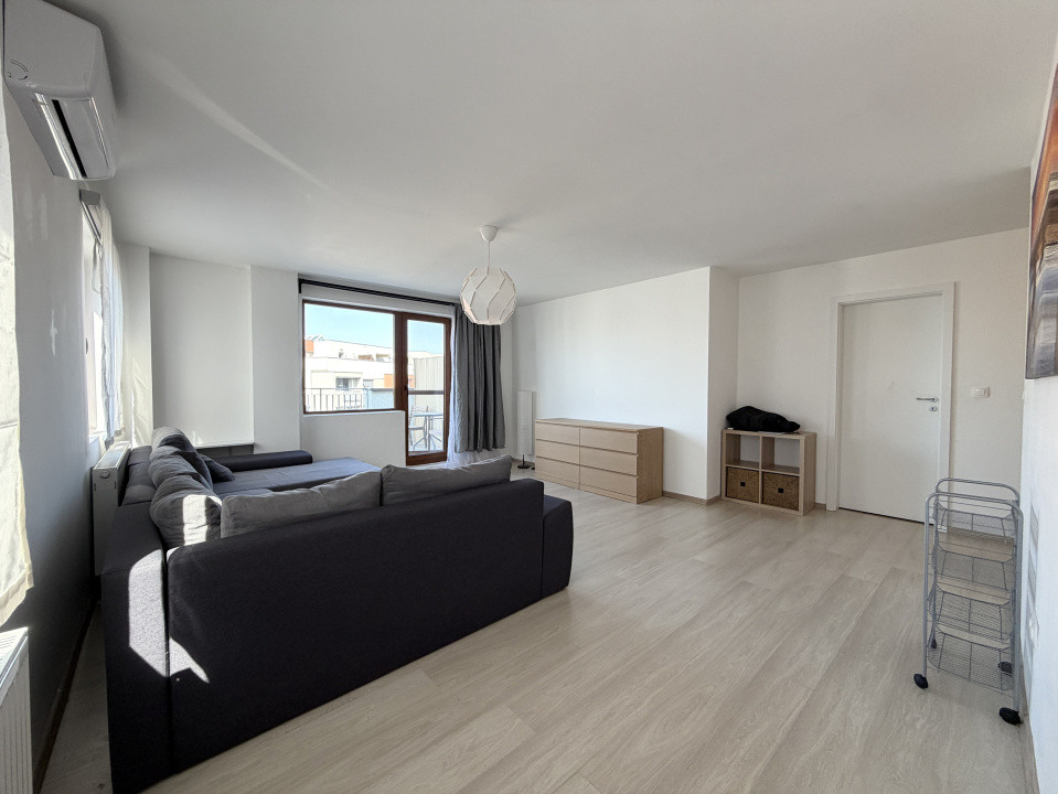 Apartament 1 camera, 50 mp Utili, Terasa 8 mp, etaj 7, lift - Aradului
