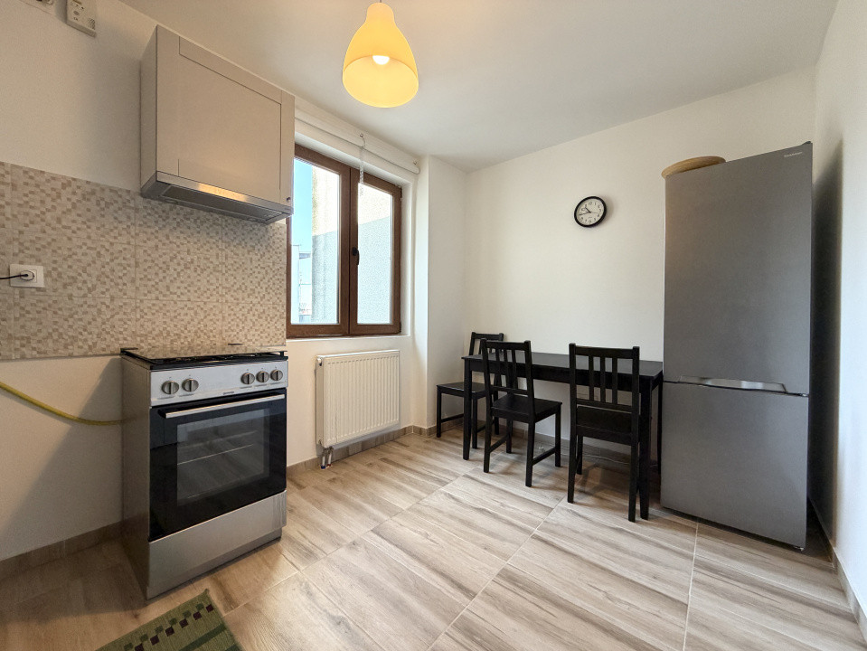 Apartament 1 camera, 50 mp Utili, Terasa 8 mp, etaj 7, lift - Aradului