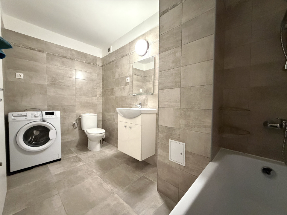 Apartament 1 camera, 50 mp Utili, Terasa 8 mp, etaj 7, lift - Aradului