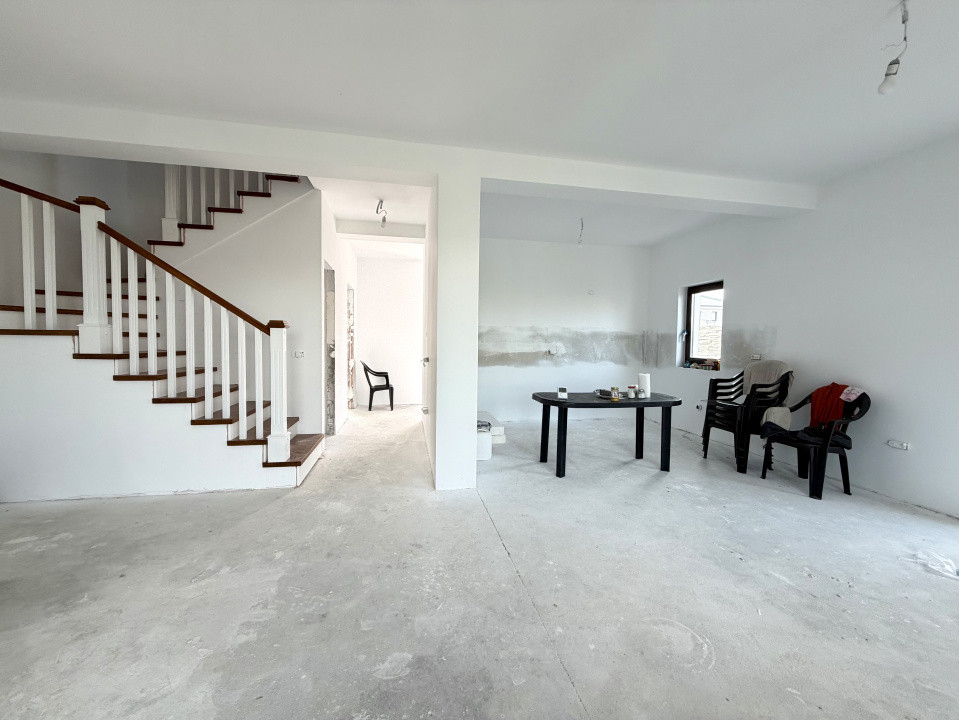 Duplex modern, 5 camere, 111 mp, teren 330 mp - Dumbravita