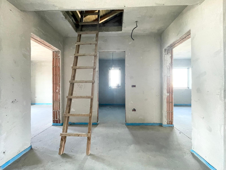 Duplex 4 camere + pod mansardat Mosnita Noua