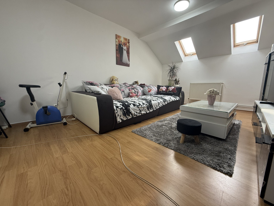 Apartament 2 camere, decomandat, 49 mp utili - Girocului