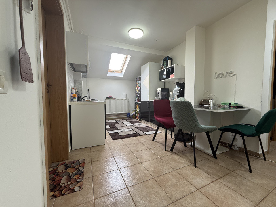 Apartament 2 camere, decomandat, 49 mp utili - Girocului