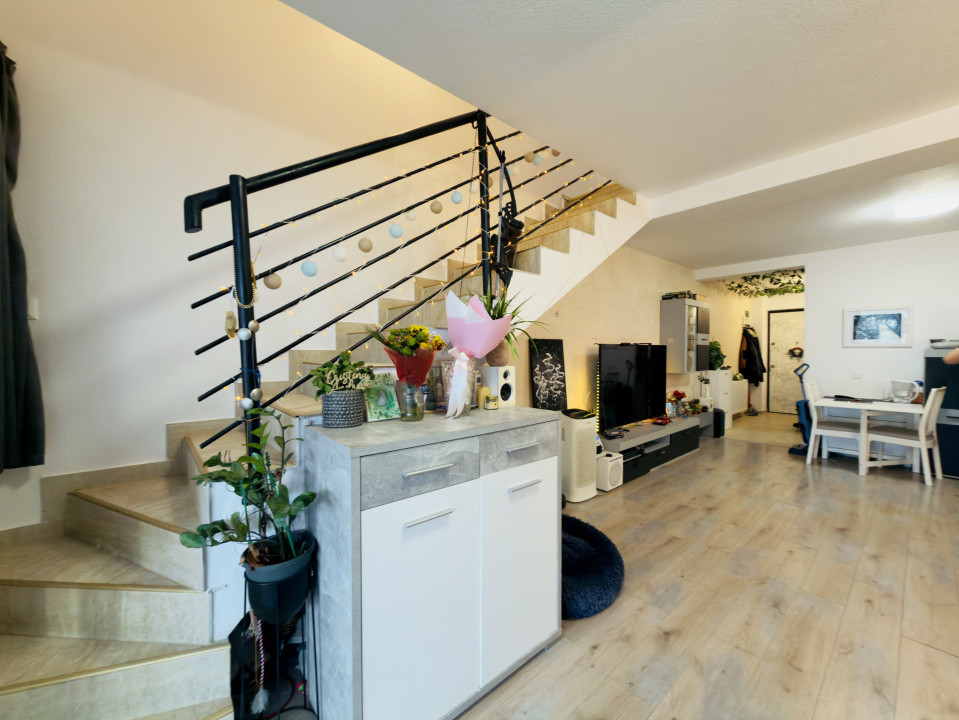 Duplex 4 camere, 88mp utili, 215mp utili - Braytim 