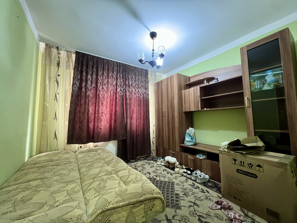  Apartament 3 camere, 78 mp utili + garaj si boxa, etaj 1 - Zona Modern 